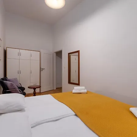 Apartment Stare Horyzonty *